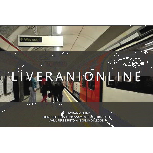 METROPOLITANA OXFORD CIRCUS -LONDRA © Brian Jordan/ Retna Pictures - Photoshot - Ag. Aldo Liverani sas ITALY ONLY VEDUTE LONDRA E INGHILTERRA