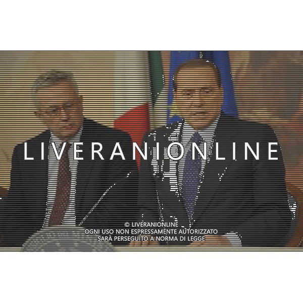Roma - 10/11/2010 - Palazzo Chigi - Conferenza stampa di Silvio Berlusconi in relazione alla visita dei paesi alluvionati del Veneto - nella foto: Giulio Tremonti - Silvio Berlusconi © Fabrizio Corradetti - ag. Aldo Liverani sas
