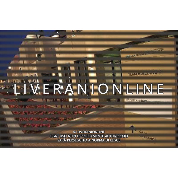 11.11.2010 Abu Dhabi, Abu Dhabi, Yas Marina, track atmosphere Yas hotel - Formula 1 World Championship © AG. ALDO LIVERANI SAS ITALY ONLY