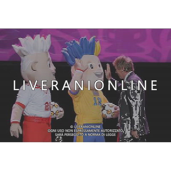 VARSAVIA (POLONIA) PRESENTAZIONE MASCOT PER GLI EUROPEI 2012 DI CALCIO POLONIA/UCRAINA nella foto: zbigniew boniek ©  MACIEJ SMIAROWSKI NEWSPIX.PL - AG. ALDO LIVERANI SAS ITALY ONLY *** Local Caption *** 