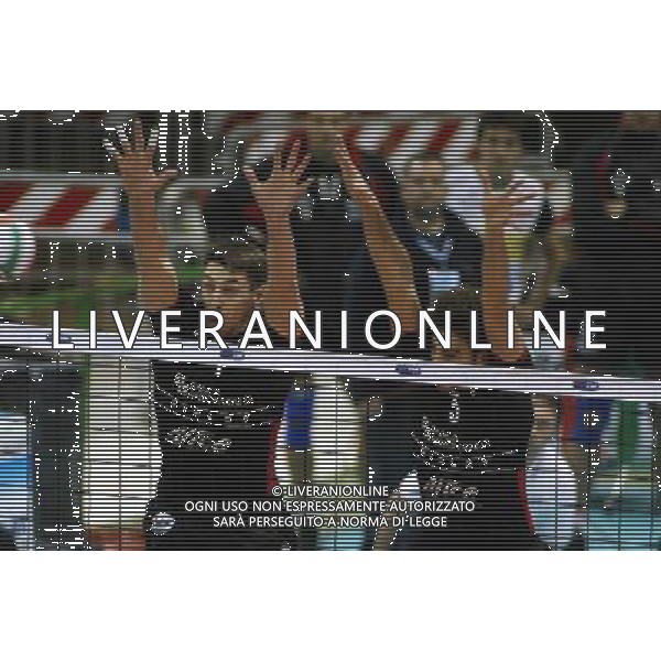Firenze 15/02/2004 sisley treviso-icom latina semifinale voley tim cup nella foto dineikin stanislav e fei alessandro* foto gianni nucci / ag aldo liverani
