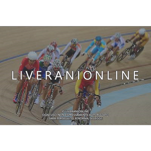 (101117) -- GUANGZHOU, Nov. 17 () -- Wong Kam Po (1st L) of Hong Kong of China competes during the men\'s Points Race final of Cycling Track competition at the 16th Asian Games in Guangzhou, south China\'s Guangdong Province, Nov. 17, 2010. Wong Kam Po won the silver. (/Lu Hanxin) ©PHOTOSHOT /Agenzia Aldo Liverani Sas - ITALY ONLY - CINA: 16mi Giochi Asiatici di Guangzhou