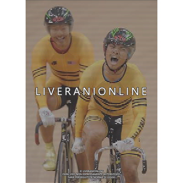 (101117) -- GUANGZHOU, Nov. 17 () -- Gold medalist Azizulhasni Awang (R) of Malaysia celebrates after the men\'s Keirin final of Cycling Track competition at the 16th Asian Games in Guangzhou, south China\'s Guangdong Province, Nov. 17, 2010. (/Li Ga) ©PHOTOSHOT /Agenzia Aldo Liverani Sas - ITALY ONLY - CINA: 16mi Giochi Asiatici di Guangzhou