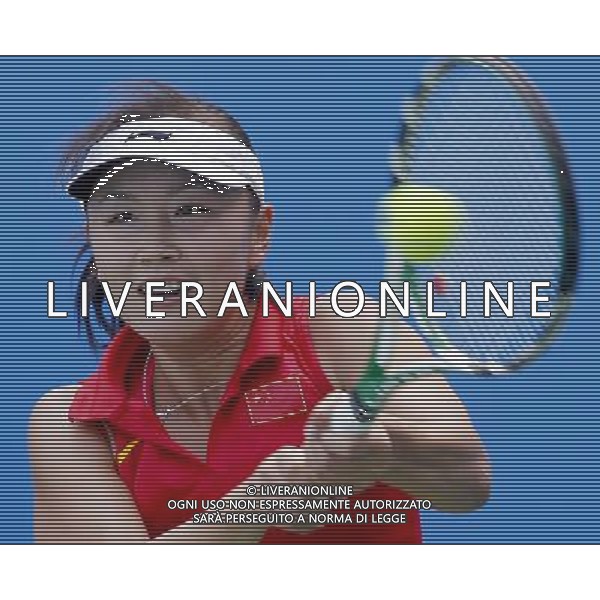 (101118) -- GUANGZHOU, Nov. 18(Xinhua) --Peng Shuai of China returns the ball against Aslesha Lissanevitch of Nepal during the first round of Women\'s Singles of Tennis event at the 16th Asian Games in Guangzhou, south China\'s Guangdong Province, Nov. 18, 2010. Peng Shuai won the match with 2-0. (Xinhua/Chen Jianli) ©PHOTOSHOT /Agenzia Aldo Liverani Sas - ITALY ONLY - CINA: 16mi Giochi Asiatici di Guangzhou