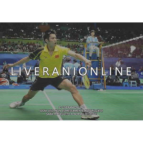 (101118) -- GUANGZHOU, Nov. 18, 2010 () -- China\'s Lin Dan competes during men\'s singles 1/8 final of badminton at the 16th Asian Games in Guangzhou, south China\'s Guangdong Province, Nov. 18, 2010. Lin Dan beat Hu Yun of China\'s Hong Kong by 2-0.(/Lu Hanxin)(sss) ©photoshot/Agenzia Aldo Liverani Sas - ITALY ONLY - CINA: 16mi Giochi Asiatici di Guangzhou