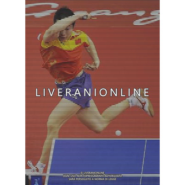 (101118) -- GUANGZHOU, Nov. 18, 2010 () -- China\'s Ma Long returns the ball during the men\'s table tennis singles 1/8 final match against Kenta Matsudaira of Japan at the 16th Asian Games in Guangzhou, south China\'s Guangdong Province, Nov. 18, 2010. Ma Long won the match 4-2. (/Xu Jiajun) ©photoshot/Agenzia Aldo Liverani Sas - ITALY ONLY - CINA: 16mi Giochi Asiatici di Guangzhou