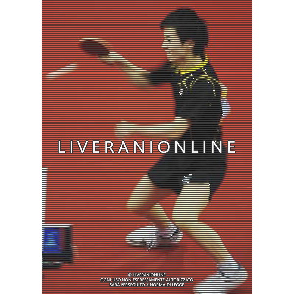 (101118) -- GUANGZHOU, Nov. 18, 2010 () -- Kenta Matsudaira of Japan returns the ball during the men\'s table tennis singles 1/8 final match against China\'s Ma Long at the 16th Asian Games in Guangzhou, south China\'s Guangdong Province, Nov. 18, 2010. Ma Long won the match 4-2. (/Xu Jiajun) ©photoshot/Agenzia Aldo Liverani Sas - ITALY ONLY - CINA: 16mi Giochi Asiatici di Guangzhou