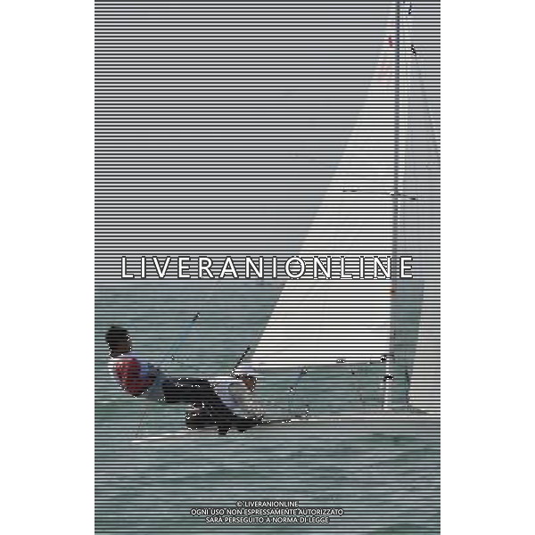 (101120) -- SHANWEI, Nov. 20, 2010 () -- Liu Xiaman Justin and Cheng Feng Yaun Sherman of Singapore compete during the men\'s Double Handed Dinghy 420 race of sailing competition at the 16th Asian Games in Shanwei, south China\'s Guangdong Province, Nov. 20, 2010. Liu and Cheng ranked 1st after 12 rounds. (/Zhu Zheng) ©photoshot/Agenzia Aldo Liverani Sas - ITALY ONLY - CINA: 16mi Giochi Asiatici