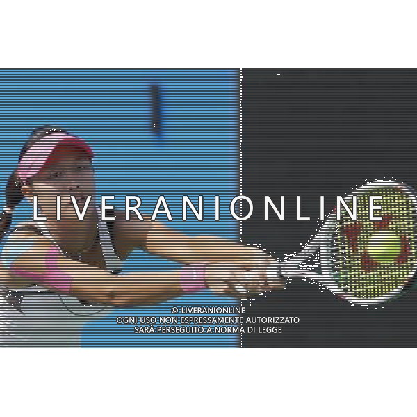 (101120) -- GUANGZHOU, Nov. 19() --Chang Kai Chen of Chinese Taipei returns the ball to Peng Shuai of China during the quarterfinal of Women\'s Singles of Tennis event at the 16th Asian Games in Guangzhou, south China\'s Guangdong Province, Nov.20, 2010. Chang lost the match with 0-2. (/Chen Jianli)(rzl) ©photoshot/Agenzia Aldo Liverani Sas - ITALY ONLY - CINA: 16mi Giochi Asiatici