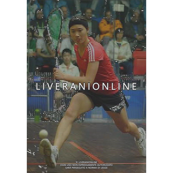 (101120) -- GUANGZHOU, Nov. 20, 2010 () -- Chan Ho Ling of Hong Kong of China competes during the women\'s individual Squash semifinals against Au Wing Chi of Hong Kong of China at the 16th Asian Games in Guangzhou, south China\'s Guangdong Province, Nov. 20, 2010. Chan Ho Ling lost the match by 1-3 and got the bronze medal. (/Wang Lei) ©photoshot/Agenzia Aldo Liverani Sas - ITALY ONLY - CINA: 16mi Giochi Asiatici