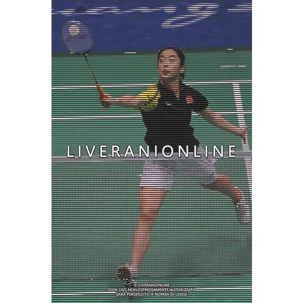(101120) -- GUANGZHOU, Nov. 20, 2010 () -- Wang Shixian of China returns the shuttle during the women\'s badminton final against compatriot Wang Xin at the 16th Asian Games in Guangzhou, south China\'s Guangdong Province, Nov. 20, 2010. Wang claimed the title after winning the match 2-0. (/Lu Hanxin) ©photoshot/Agenzia Aldo Liverani Sas - ITALY ONLY - CINA: 16mi Giochi Asiatici