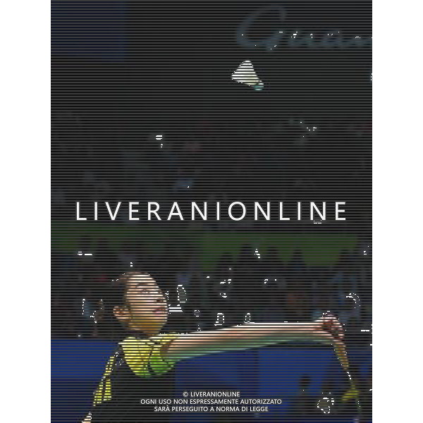 (101120) -- GUANGZHOU, Nov. 20, 2010 () -- Wang Shixian of China returns the shuttle during the women\'s badminton final against compatriot Wang Xin at the 16th Asian Games in Guangzhou, south China\'s Guangdong Province, Nov. 20, 2010. Wang claimed the title after winning the match 2-0. (/Lu Hanxin) ©photoshot/Agenzia Aldo Liverani Sas - ITALY ONLY - CINA: 16mi Giochi Asiatici