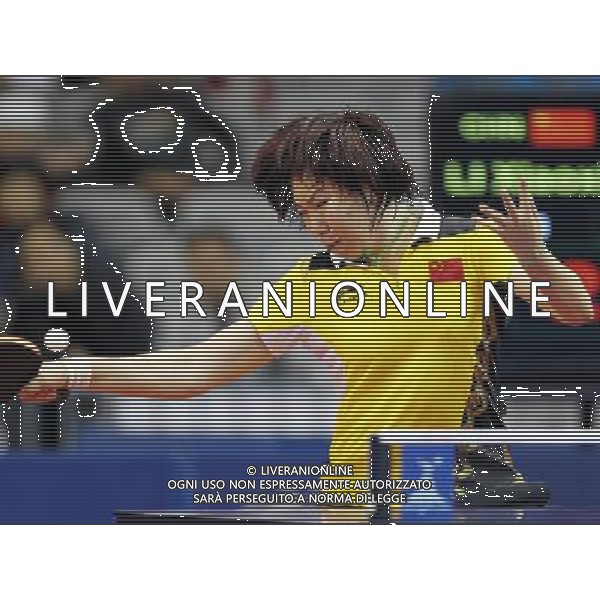 (101120) -- GUANGZHOU, Nov. 20, 2010 () -- Li Xiaoxia of China competes during the women\'s singles final of table tennis competition against Guo Yue of China at the 16th Asian Games in Guangzhou, south China\'s Guangdong Province, Nov. 20, 2010. Li Xiaoxia won 4-3 to get the gold medal. (/Fan Jun) ©photoshot/Agenzia Aldo Liverani Sas - ITALY ONLY - CINA: 16mi Giochi Asiatici