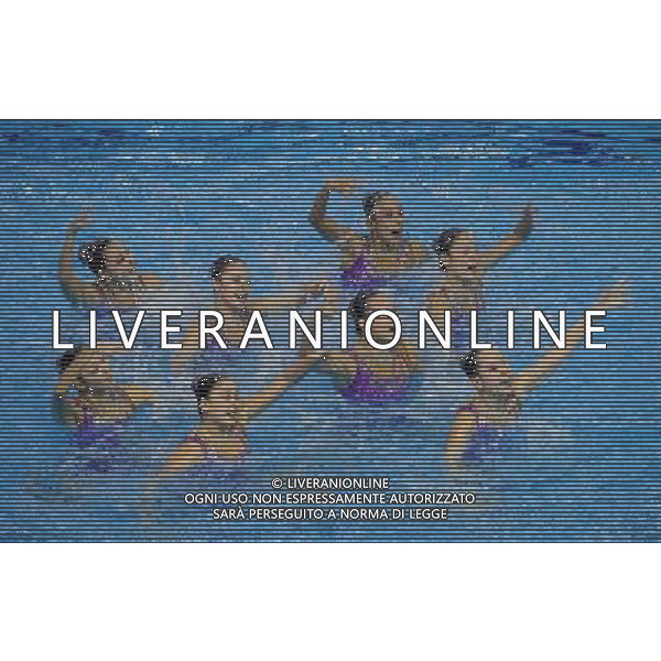 Chinese swimmers perform during the Team Free Routine of Synchronised Swimming at the 16th Asian Games in Foshan in Guangdong province on Saturday, Nov. 20, 2010. China won gold in 192 points.(Photo By Kun Ge/ColorChinaPhoto) - AG. ALDO LIVERANI SAS ITALY ONLY CINA - 16mi GIOCHI ASIATICI: specialita\' Nuoto sincronizzato