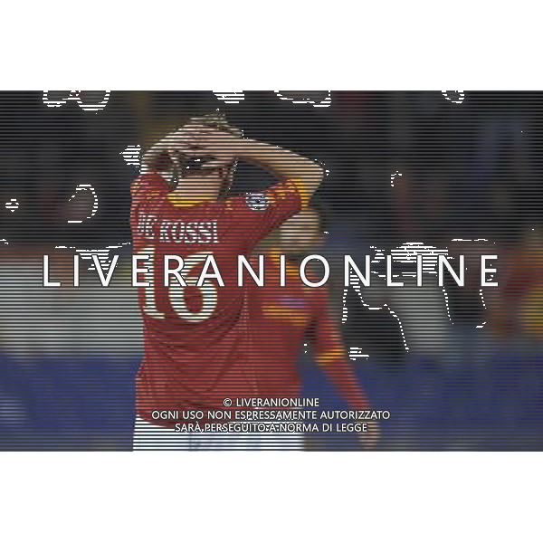 Roma - 23/11/2010 - Stadio Olimpico - Uefa Champions League 2010-2011 - Fase a gironi - Gruppo E - Roma vs Bayern - nella foto: daniele de rossi © Fabrizio Corradetti - ag.Aldo Liverani sas