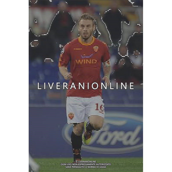 Roma - 23/11/2010 - Stadio Olimpico - Uefa Champions League 2010-2011 - Fase a gironi - Gruppo E - Roma vs Bayern - nella foto: Daniele De Rossi © Fabrizio Corradetti - ag.Aldo Liverani sas