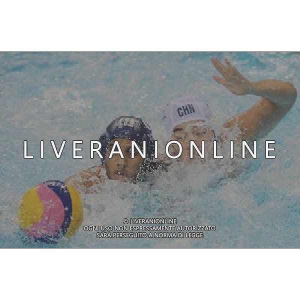 (101123) -- GUANGZHOU, Nov. 23, 2010 () -- China\'s Jiang Bin (R) fights with Saudi Arabia\'s Hamed Atkan A Alnefaiei during the men\'s quarterfinal of waterpolo at the 16th Asian Games in Guangzhou, south China\'s Guangdong Province, Nov. 23, 2010. China won by 22-2. (/Lui Siu Wai) ©PHOTOSHOT/Agenzia Aldo Liverani Sas - ITALY ONLY: CINA - 16mi GIOCHI OLIMPICI ASIATICI