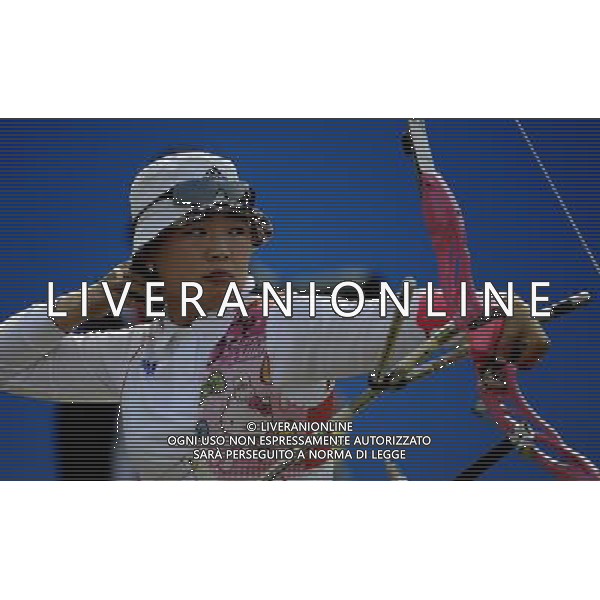 (101123) -- GUANGZHOU, Nov. 23, 2010 () -- South Korea\'s archer Yun Ok Hee competes during the women\'s individual event final of archery at the 16th Asian Games in Guangzhou, south China\'s Guangdong Province, Nov. 23, 2010. Yun Ok Hee beat China\'s Cheng Ming by 6-0 and won the title. (/Gesang Dawa)(sss) ©PHOTOSHOT/Agenzia Aldo Liverani Sas - ITALY ONLY: CINA - 16mi GIOCHI OLIMPICI ASIATICI