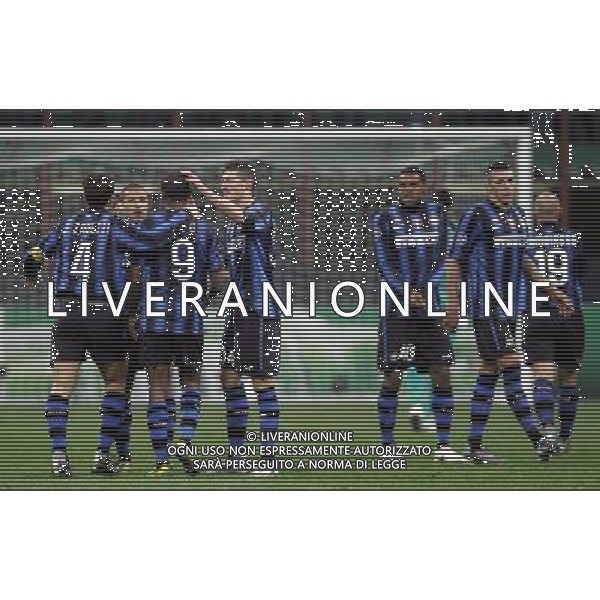 Inter - Twente Champions League 24/11/2010 nella foto esutanza inter a fine gara ©Luzzani/Agenzia Aldo Liverani Sas