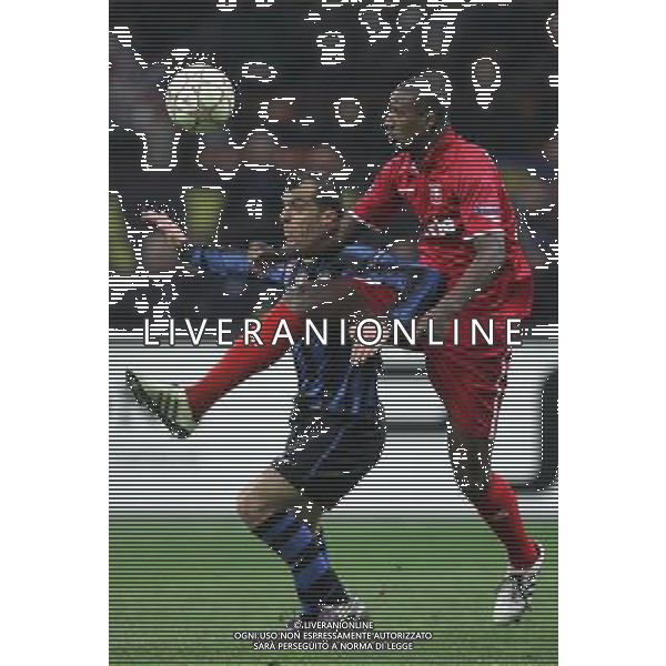 Milano 24-11-2010 Champions League 2010/11 inter-twente 1:0 nella foto goran pandev e douglas ph marco luzzani/ag aldo liverani s.a.s.