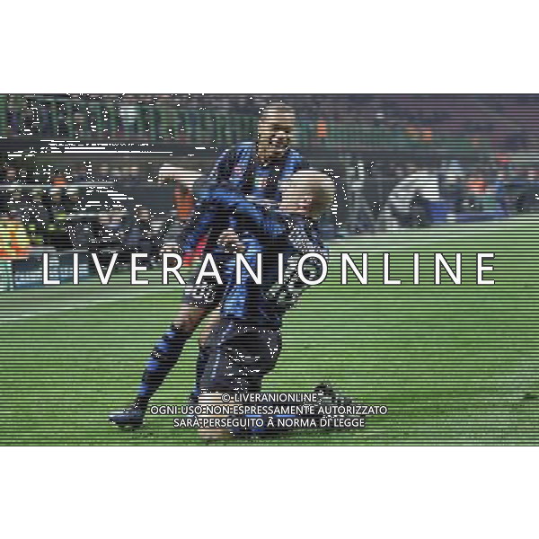 Milano 24-11-2010 Champions League 2010/11 inter-twente 1:0 nella foto esultanza cambiasso ph marco luzzani/ag aldo liverani s.a.s.