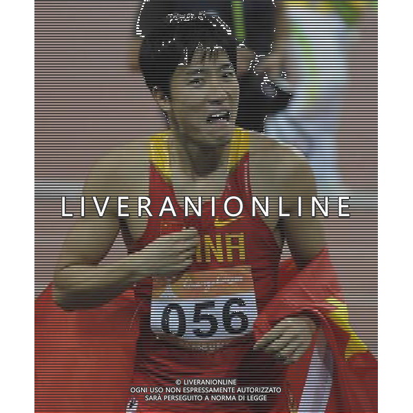China\'s Liu Xiang celebrates after winning the men\'s 110m hurdles final at the 16th Asian Games in Guangzhou in south China\'s Guangdong province on Wednesday, Nov. 24, 2010. Liu Xiang won gold in 13.09 seconds.(Photo By Lu Tong/ColorChinaPhoto) - AG. ALDO LIVERANI SAS ITALY ONLY CINA - 16mi GIOCHI OLIMPICI ASIATICI 2010
