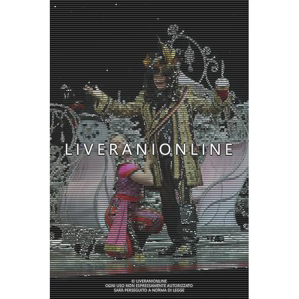 Pictured: Louie Spence and David Hasselhoff First Family Entertainment press launch photocall, PIccadilly Theatre, London, UK. 26/11/2010 Byline: Retna Pictures/Kiera Fyles /PHOTOSHOT/AG ALDO LIVERANI SAS - ITALY ONLY -