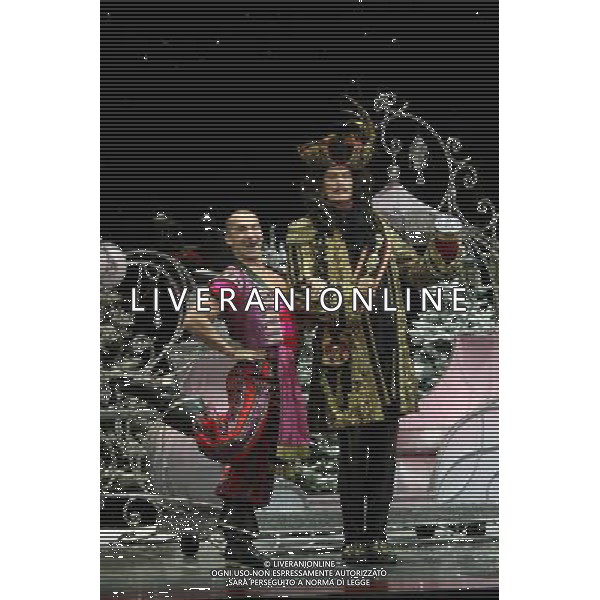 Pictured: Louie Spence and David Hasselhoff First Family Entertainment press launch photocall, PIccadilly Theatre, London, UK. 26/11/2010 Byline: Retna Pictures/Kiera Fyles /PHOTOSHOT/AG ALDO LIVERANI SAS - ITALY ONLY -