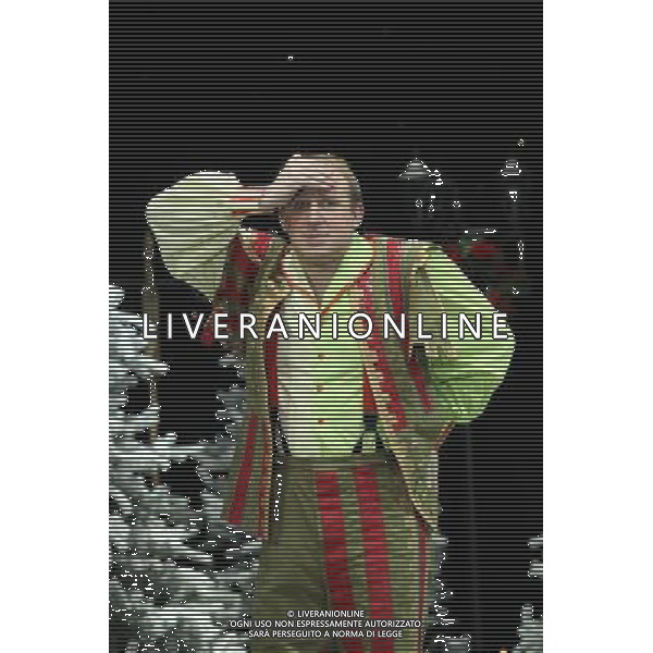 Pictured: Tim Vine First Family Entertainment press launch photocall, PIccadilly Theatre, London, UK. 26/11/2010 Byline: Retna Pictures/Kiera Fyles /PHOTOSHOT/AG ALDO LIVERANI SAS - ITALY ONLY -