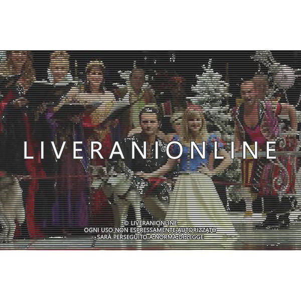 Pictured: Darius Campbell and Tina O\'Brien First Family Entertainment press launch photocall, PIccadilly Theatre, London, UK. 26/11/2010 Byline: Retna Pictures/Kiera Fyles /PHOTOSHOT/AG ALDO LIVERANI SAS - ITALY ONLY -