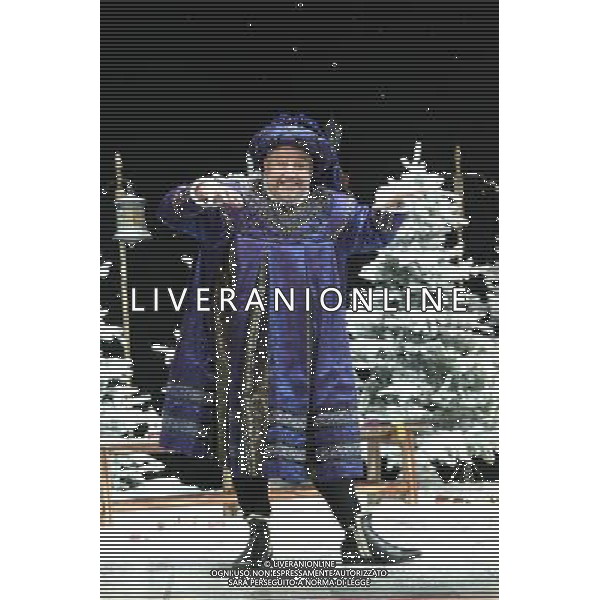 Pictured: Cliff Parisi First Family Entertainment press launch photocall, PIccadilly Theatre, London, UK. 26/11/2010 Byline: Retna Pictures/Kiera Fyles /PHOTOSHOT/AG ALDO LIVERANI SAS - ITALY ONLY -