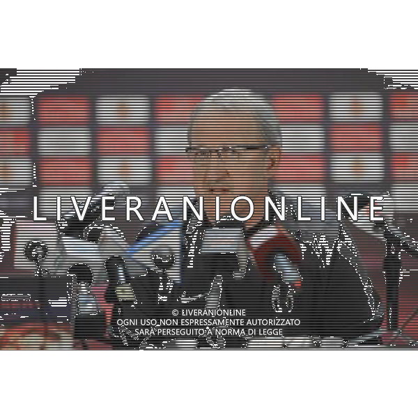 POZNAN 30.11.2010 CONFERENZA STAMPA JUVENTUS PRIMA DELLA PARTITA DI EUROPA LEAGUE 2010-2011 CONTRO IL LECH POZNAN nella foto: LUIGI DEL NERI ( allenatore) © JAKUB KACZMARCZYK/PRESSFOCUS / NEWSPIX.PL- Ag. Aldo Liverani sas ITALY ONLY *** Local Caption *** 