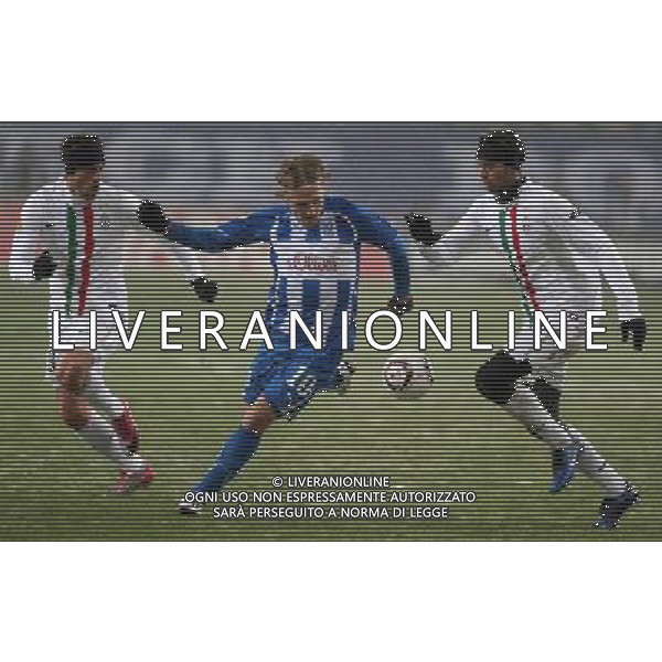 POLONIA: LECH POZNAN - JUVENTUS UEFA EUROPA LEAGUE 01/12/2010 nella foto CLAUDIO MARCHISIO (JUVENTUS), VINCENZO CAMILLERI (JUVENTUS), SERGEI KRIVETS (LECH), ©TOMASZ JASTRZEBOWSKI / FOTO OLIMPIK / Newspix.pl /Agenzia Aldo Liverani Sas - ITALY ONLY - EDITORIAL USE ONLY - *** Local Caption *** www.newspix.pl mail us: info@newspix.pl call us: 0048 022 23 22 222 --- Polish Picture Agency by Ringier Axel Springer Polandwww.newspix.pl mail us: info@newspix.pl call us: 0048 022 23 22 222 --- Polish Picture Agency by Ringier Axel Springer Polandwww.newspix.pl mail us: info@newspix.pl call us: 0048 022 23 22 222 --- Polish Picture Agency by Ringier Axel Springer Polandwww.newspix.pl mail us: info@newspix.pl call us: 0048 022 23 22 222 --- Polish Picture Agency by Ringier Axel Springer Polandwww.newspix.pl mail us: info@newspix.pl call us: 0048 022 23 22 222 --- Polish Picture Agency by Ringier Axel Springer Polandwww.newspix.pl mail us: info@newspix.pl call us: 0048 022 23 22 222 --- Polish Picture Agency by Ringier Axel Springer Polandwww.newspix.pl mail us: info@newspix.pl call us: 0048 022 23 22 222 --- Polish Picture Agency by Ringier Axel Springer Polandwww.newspix.pl mail us: info@newspix.pl call us: 0048 022 23 22 222 --- Polish Picture Agency by Ringier Axel Springer Poland