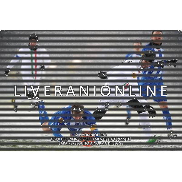POLONIA: LECH POZNAN - JUVENTUS UEFA EUROPA LEAGUE 01/12/2010 nella foto BARTOSZ BOSACKI VINCENZO IAQUINTA ©LUKASZ LASKOWSKI / PRESSFOCUS / Newspix.pl /Agenzia Aldo Liverani Sas - ITALY ONLY - EDITORIAL USE ONLY - *** Local Caption *** www.newspix.pl mail us: info@newspix.pl call us: 0048 022 23 22 222 --- Polish Picture Agency by Ringier Axel Springer Polandwww.newspix.pl mail us: info@newspix.pl call us: 0048 022 23 22 222 --- Polish Picture Agency by Ringier Axel Springer Polandwww.newspix.pl mail us: info@newspix.pl call us: 0048 022 23 22 222 --- Polish Picture Agency by Ringier Axel Springer Polandwww.newspix.pl mail us: info@newspix.pl call us: 0048 022 23 22 222 --- Polish Picture Agency by Ringier Axel Springer Poland