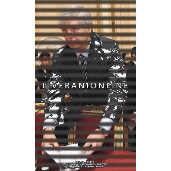 MILANO 2/12/2010 TEATRO ALLA SCALA FOYER ARTURO TOSCANINI INCONTRO STAMPA PER ILLUSTRARE LE INIZIATIVE LEGATE ALL\' INAUGURAZIONE DELLA STAGIONE 2010/2011 NELLA FOTO STEPHANE LISSNER SOVRINTENDENTE ALLA SCALA FOTO ROMANO/AG ALDO LIVERANI