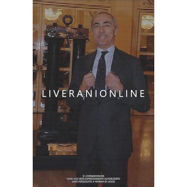 MILANO 2/12/2010 TEATRO ALLA SCALA FOYER ARTURO TOSCANINI INCONTRO STAMPA PER ILLUSTRARE LE INIZIATIVE LEGATE ALL\' INAUGURAZIONE DELLA STAGIONE 2010/2011 NELLA FOTO UMBERTO QUADRINO PRESIDENTE EDISON FOTO ROMANO/AG ALDO LIVERANI