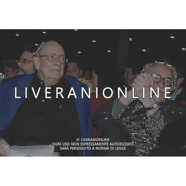 (101203) --L\'AVANA, 3 DICEMBRE 2010 () - Alfredo Guevara (L), presidente del Festival Internazionale del Nuovo Cinema latino-americani, e scrittore colombiano Gabriel Garcia Marquez partecipare all\'inaugurazione del festival, a L\'Avana, capitale di Cuba, il 2 dicembre , 2010. Il Festival Internazionale del Nuovo Cinema latino-americano  il pi importante del suo genere a Cuba. Il festival  stato inaugurato con la prima a Cuba della Rivoluzione messicana del film, realizzato per commemorare il centenario della Rivoluzione messicana. (/ Joaquin Hernandez) (cl) Photoshot-agaldoliverani onlyitaly 