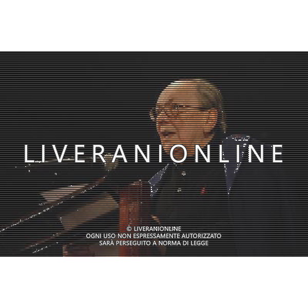 (101203) -- L\'AVANA, 3 DICEMBRE 2010 () - Alfredo Guevara, presidente del Festival Internazionale del Nuovo Cinema Latino-americano, ha pronunciato un discorso nel corso dell\'inaugurazione del festival, a L\'Avana, capitale di Cuba, il 2 dicembre 2010. Il Festival Internazionale del Nuovo Cinema latino-americano  il pi importante del suo genere a Cuba. Il festival  stato inaugurato con la prima a Cuba della Rivoluzione messicana del film, realizzato per commemorare il centenario della Rivoluzione messicana. (/ Joaquin Hernandez) (cl) Photoshot-agaldoliverani onlyitaly 