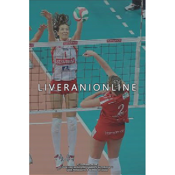 Findomestic Volley Cup - Campionato Pallavolo Serie A1 Femminile Busto Arsizio (VA) 5-12-2010 Yamamay Busto Arsizio - Scavolini Pesaro nella foto: Senna Usic (Scavolini Pesaro) foto Garavaglia - ag. Aldo Liverani sas