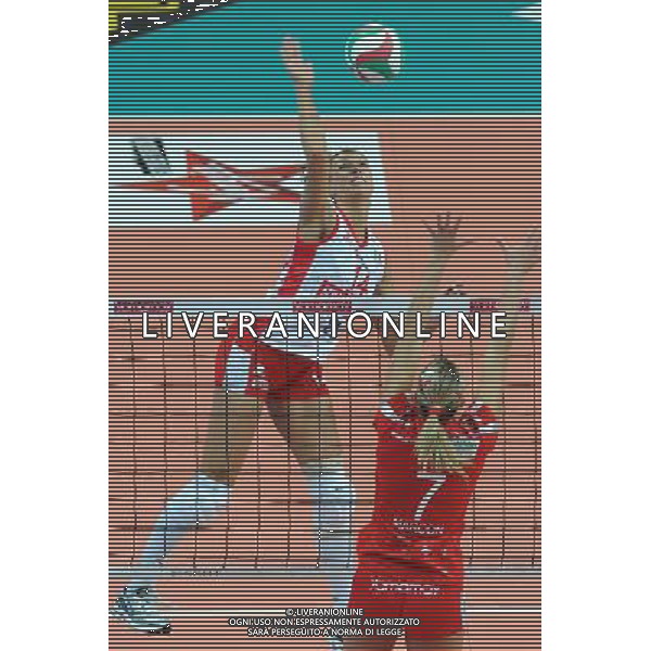 Findomestic Volley Cup - Campionato Pallavolo Serie A1 Femminile Busto Arsizio (VA) 5-12-2010 Yamamay Busto Arsizio - Scavolini Pesaro nella foto: Martina Guiggi (Scavolini Pesaro) foto Garavaglia - ag. Aldo Liverani sas