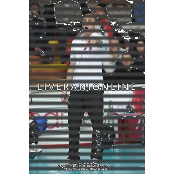 Findomestic Volley Cup - Campionato Pallavolo Serie A1 Femminile Busto Arsizio (VA) 5-12-2010 Yamamay Busto Arsizio - Scavolini Pesaro nella foto: Carlo Parisi allenatore della Yamamay Busto Arsizio foto Garavaglia - ag. Aldo Liverani sas