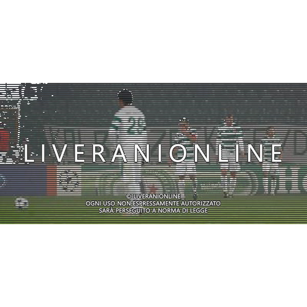 UEFA Champions League group C soccer match between Bursaspor Turkey and Rangers FC at Ataturk Stadium in Bursa, Turkey 07.12..2010 Match Scored : Bursaspor 1 - Rangers FC 1 Pictured: DELUSIONE Bursaspor ©Newspix/Agenzia Aldo Liverani Sas - ITALY ONLY - *** Local Caption *** .