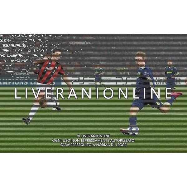 UEFA Champions League 2010/2011 Gruppo G Milano - 08.12.2010 Milan-Ajax Nella Foto:occasione eriksen fermato da bonera /Ph.Vitez-Ag. Aldo Liverani