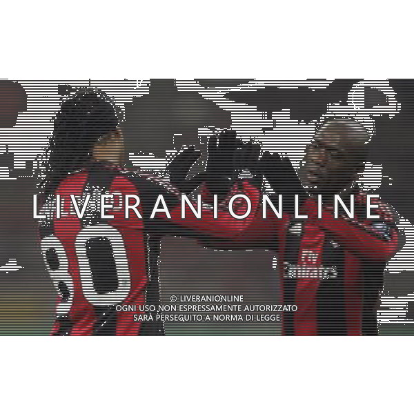 Milan - Ajax Champions League 08/12/2010 nella foto ronaldino e seedorf ©luzzani/Agenzia Aldo Liverani Sas