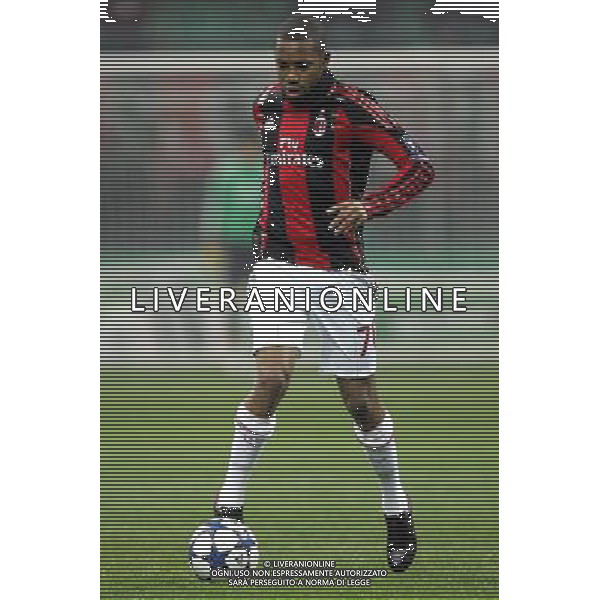 Milano 08-12-2010 Champions League 2010/11 milan-ajax nella foto robinho ph marco luzzani/ag aldo liverani s.a.s.