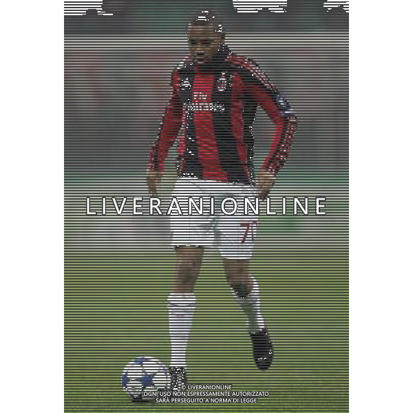 Milano 08-12-2010 Champions League 2010/11 milan-ajax nella foto robinho ph marco luzzani/ag aldo liverani s.a.s.
