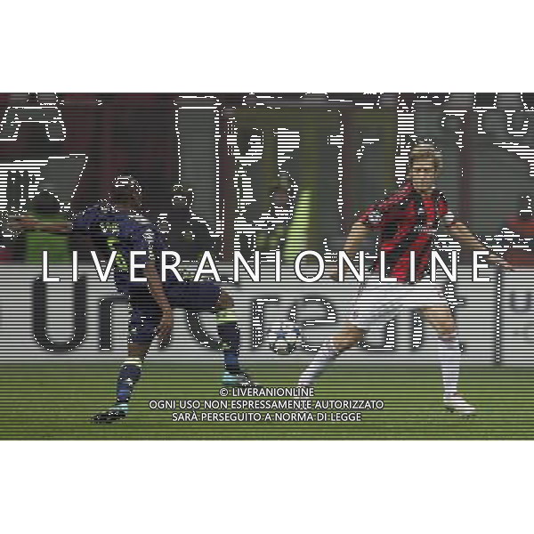 Milano 08-12-2010 Champions League 2010/11 milan-ajax nella foto massimo ambrosini e eyong enoh ph marco luzzani/ag aldo liverani s.a.s.