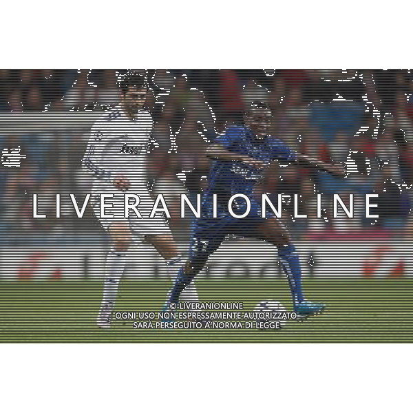 MADRID 09/12/2010 CHAMPIONS LEGUE REAL MADRID-AUXERRE NELLA FOTO Raul Albiol -Alain Traore FOTOALFAQUI-AG ALDO LIVERANI ONLY ITALY 