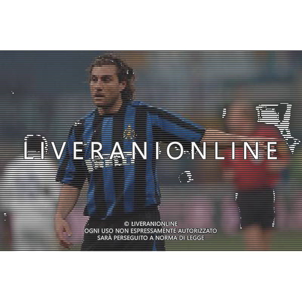 INTER-SOCHAUX COPPA UEFA 03/03/2004 NELLA FOTO CHRISTIAN VIERI FOTO MARCO LUZZANI/AGENZIA ALDO LIVERANI