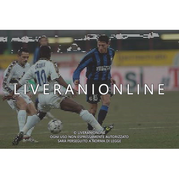 INTER-SOCHAUX COPPA UEFA 03/03/2004 NELLA FOTO KILY GONZALEZ FOTO MARCO LUZZANI/AGENZIA ALDO LIVERANI